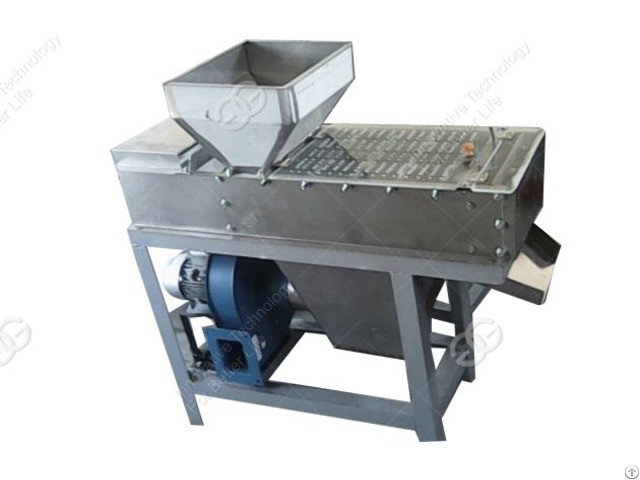 Dry Type Peanut Peeling Machine With High Quality