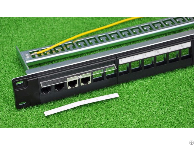 Multifunctional Blank Patch Panel Utp Stp 24port 19inch 1u