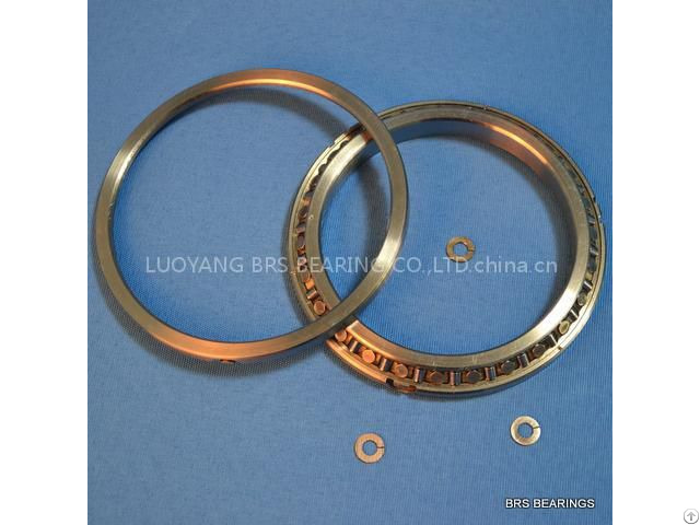 Sx011818 Thin Section Cross Roller Bearing For Precision Rotary Tables