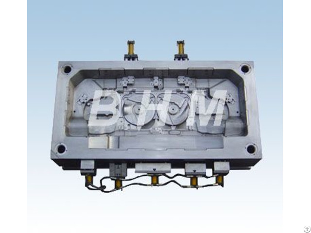 Injection Mould For Plastic Auto Parts