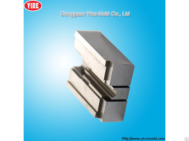 Shenzhen Professional Toyota Plastic Mold Components Maker