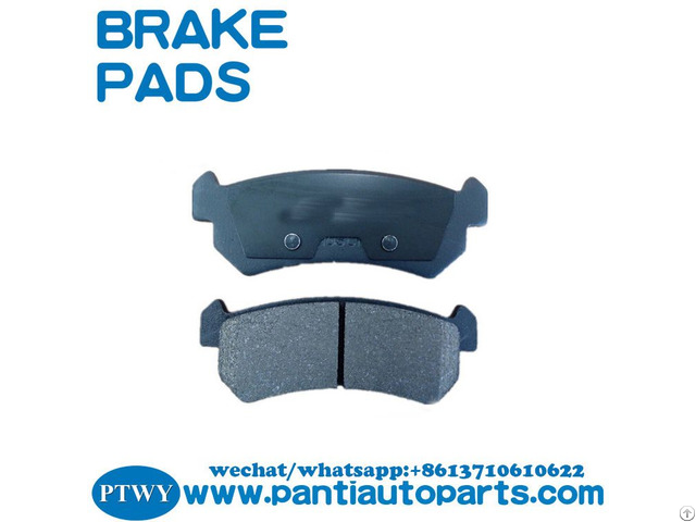 Rear Brake Pad Set For Chevrolet Buick Daewoo Suzuki 9640 5131