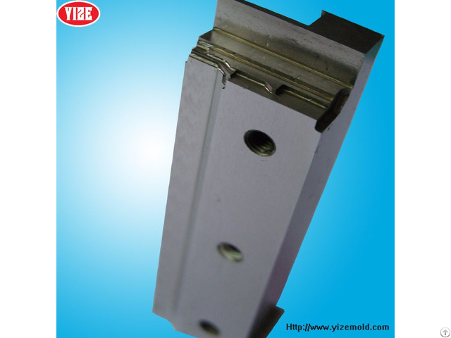 China Toyota Mold Inserts Manufacturer