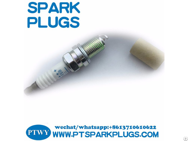 Japanese Auto Parts Ignition Spark Plug Pfr5b 11 22401 Aa570