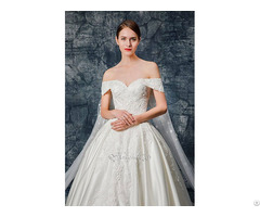 Sweetheart Neckline Lace Applique Satin Wedding Gown