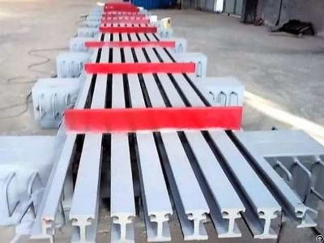 Multiple Gap Expansion Joints