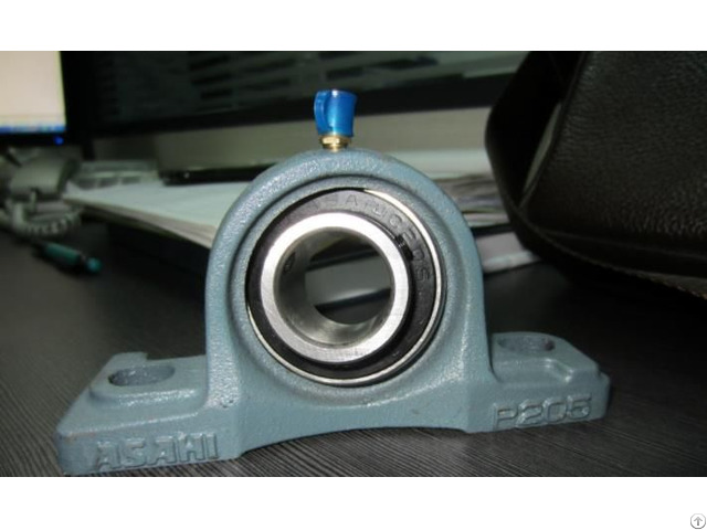 Japan Nsk Ntn Asahi Heavy Duty Square Housing Pillow Block Bearing Ucf 202 Ucf202 Size 158630 9mm