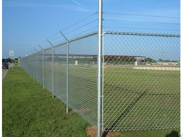 Chain Link Fence Manufacturer