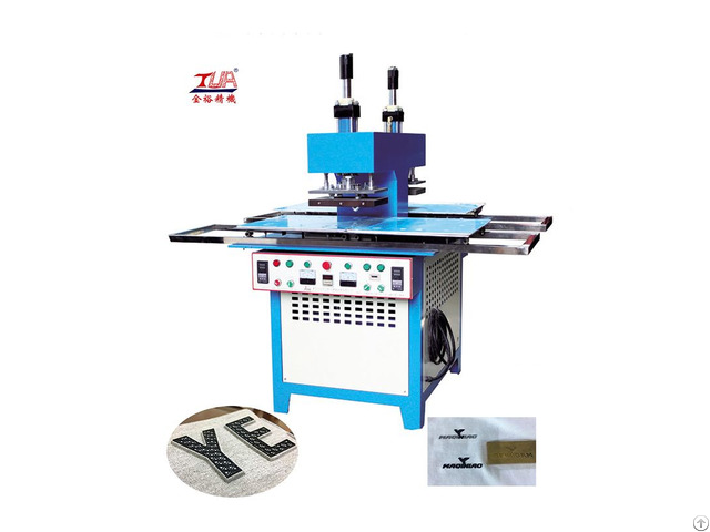 Silicone Trademark Embossing Machine Onto Fabrics