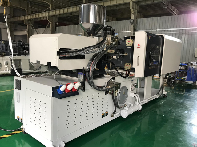 Hc270 270ton 2700kn Clamping Force General Purpose Plastic Injection Molding Machine