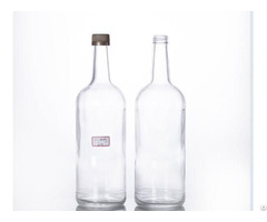 Round Glass Whisky Bottle With Screw Cap