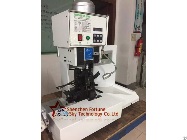 Bench Top Ribbon Cable Terminal Crimping Press