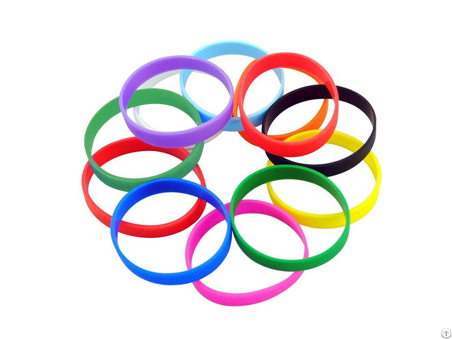 Top Quality Promotional Cheap Custom New Fashion Silicone Wristband Wholesale