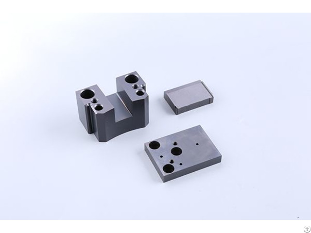 Sumitomo Jig And Fixture With Usa Aisa D2 H13 P20 M2 In Connector Mould Part Manufacturer