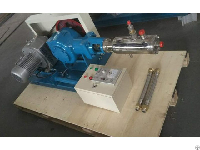 Cryogenic Piston Pump