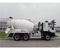 Iveco Hongyan Chassis Vietnam 7cbm Diesel Fuel Type Concrete Mixer Truck
