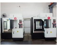 Cnc Miller Machine Manufacturing And Processing Products