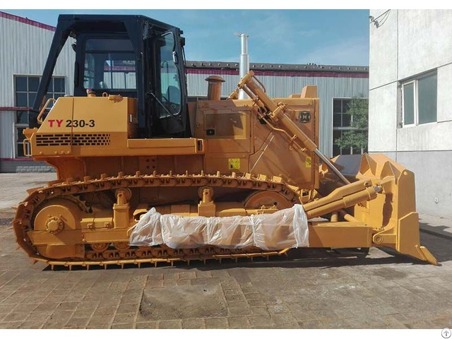 Bulldozer Ty230 3