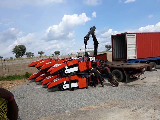 Corn Harvester Machines Are Delivered To Nigeria