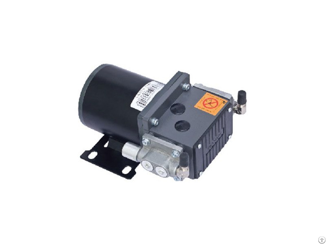 Vacuum Pump H 835