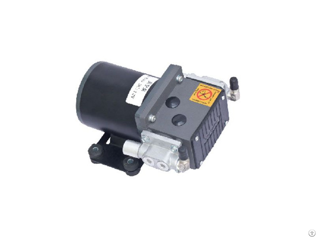 Vacuum Pump H 825