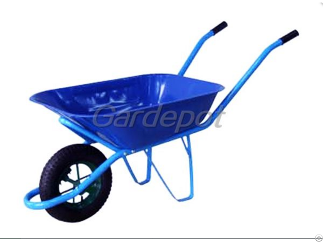 Wheelbarrows Versus Garden Carts