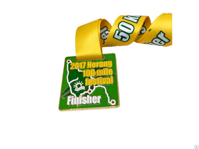 Die Cast Square Shape Gold Finisher Medals