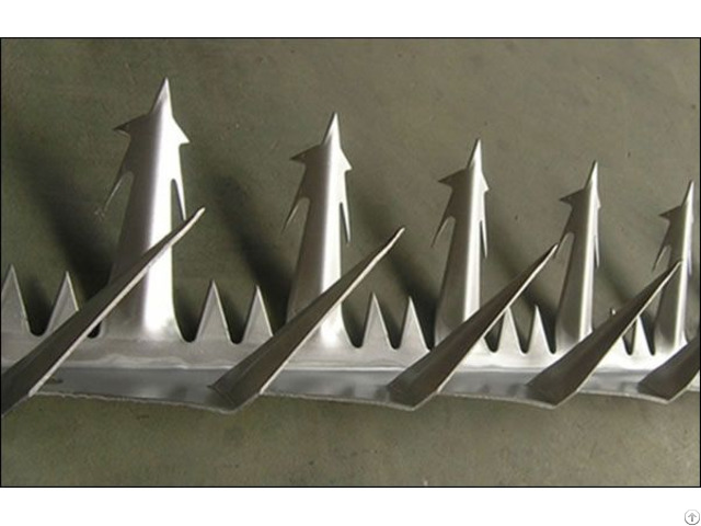 Fencing Spikes