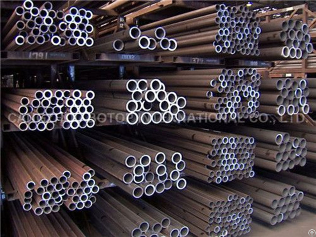 Astm A 106 Black Carbon Seamless Steel Pipe