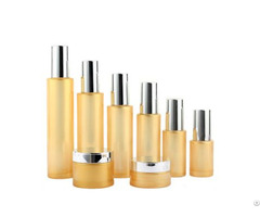 Free Sample Fancy 30ml 40ml 100ml Cosmetic Glass Bottle Lotion Set With Pump