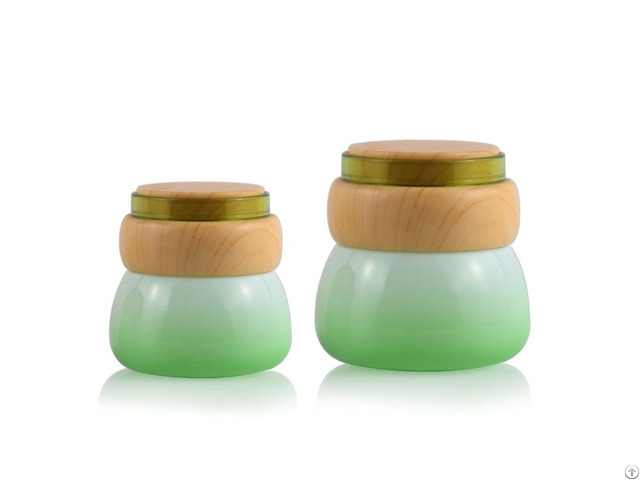 Fashionable Fancy 50ml Green Cosmetic Glass Cream Jar With Wood Grain Cover