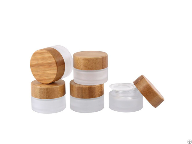 Fashionable Fancy Frosted 20g Glass Jars For Body Cream With Wooden Cap