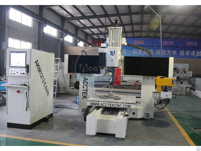 China 5 Axis Cnc Router Wood Furniture Machinery Akm1212 5a