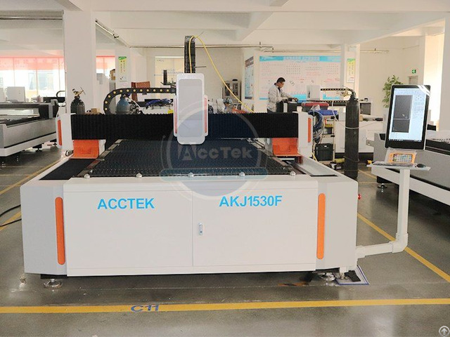 China Fiber Cutter Akj1530f Hot Sale Metal Laser Cutting Machine