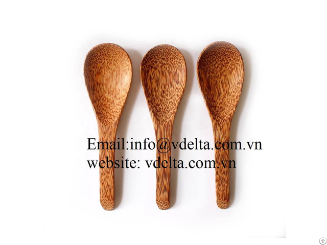 Spoon Made By Coconut Wood In Vietnam