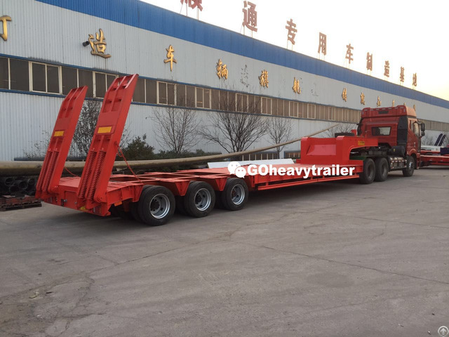 Three Axles Low Bed Semi Trailer