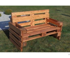 Pallet Sofa With Arm
