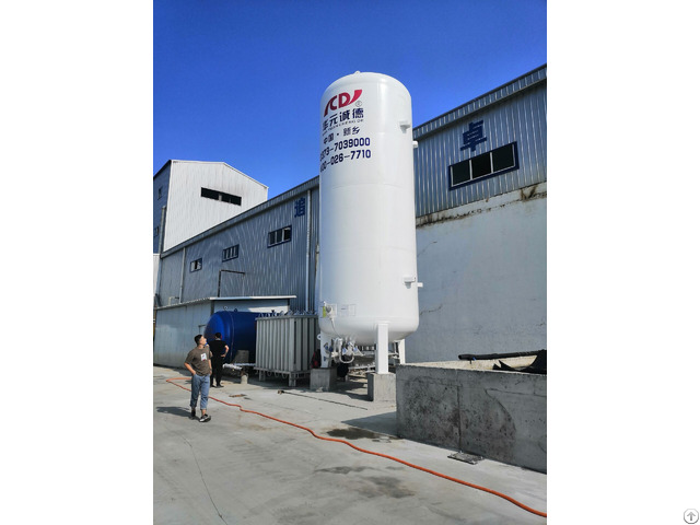 5kl 0 8mpa Vertical Liquid Oxygen Storage Tank High Vacuum Pressure Vessels For Filling Station