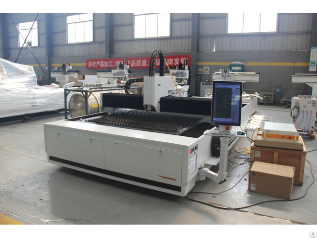 1000w Fiber Laser Cutting Machine