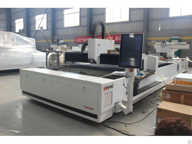 Sequoyatec 3000w Fiber Laser Cutting Machine For Metal