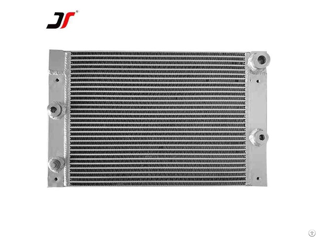 Universal Air Intercooler Jsb3157