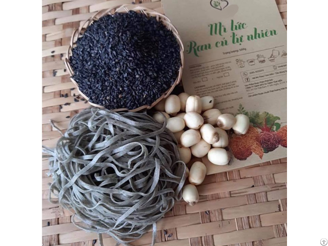 Natural Black Sesame Noodles