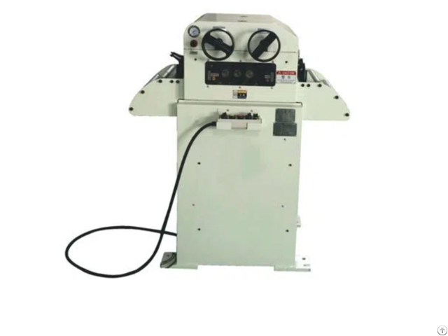 Thick Sheet Straightener Machine