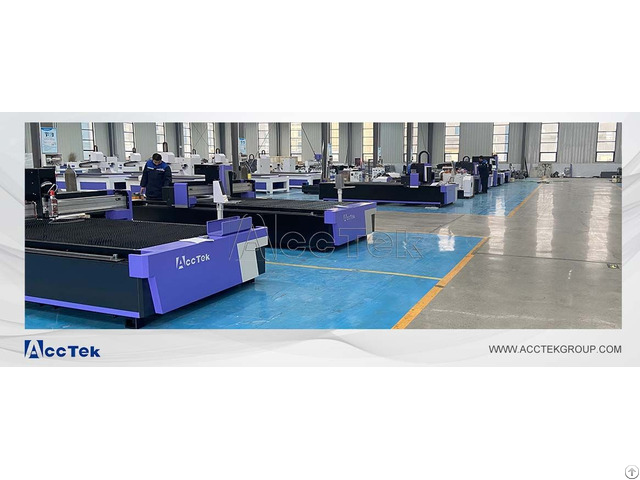 China Factory 1000w 1500w Metal Stainless Carbon Steel Sheet 3015 Fiber Laser Cutting Machine