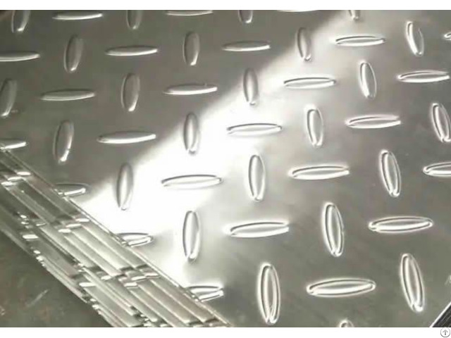 Stainless Steel Checker Plate 304 316 Hot Rolled For Tread And Decoration