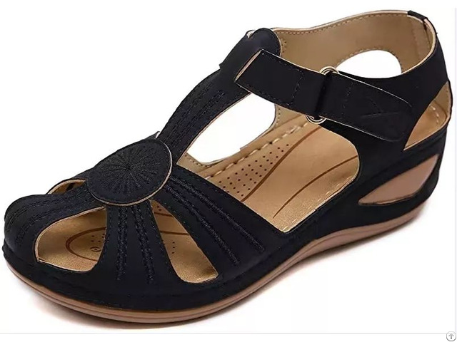 Pu Sandals