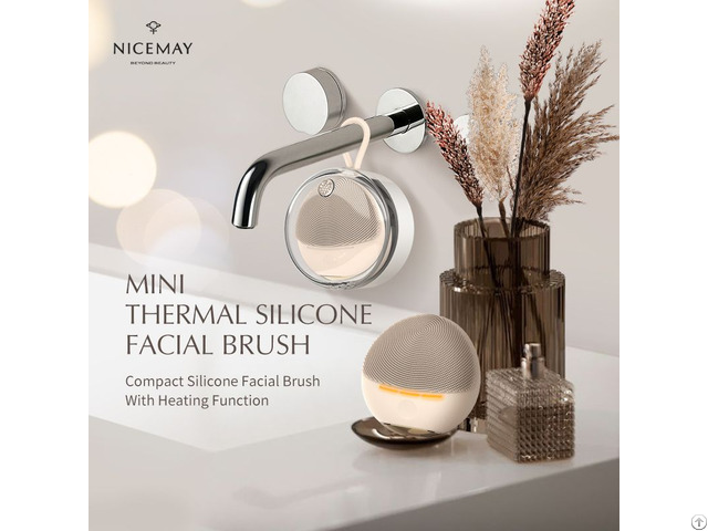 Portable And Compact Face Brush With Heating Function