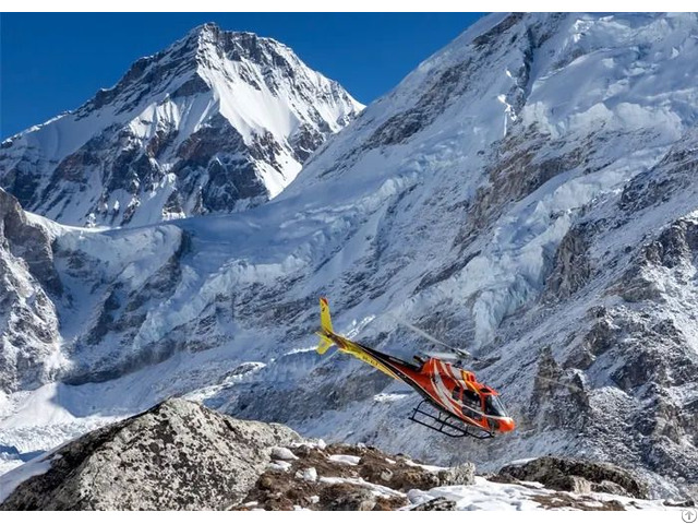 Everest Base Camp Helicopter Tour