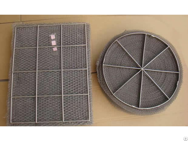 Demister Pad With Grids