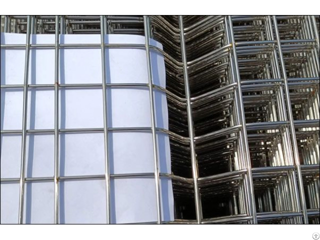 Welded Wire Mesh Fencing System